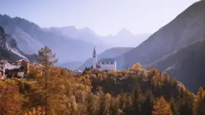 Bressanone e dintorni: un itinerario lento tra portici, piazze e paesaggio autunnale